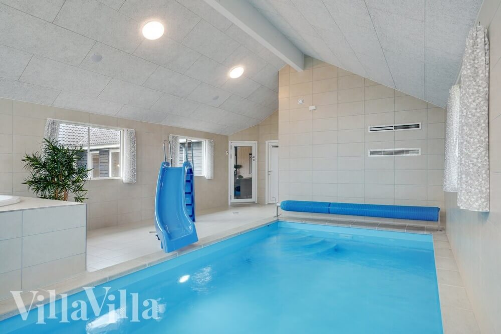 Ta en dukkert i bassenget i luksushus nr. 508 i Sydjylland.